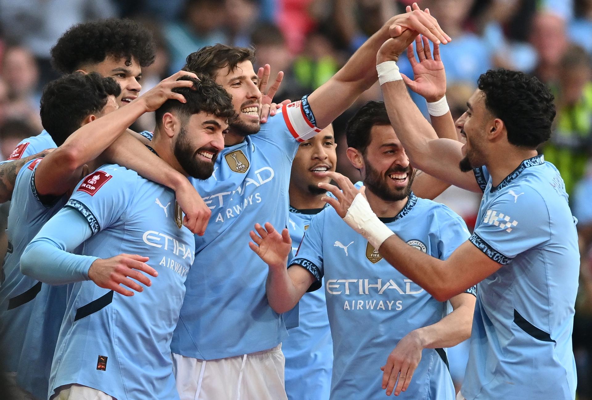 En su peor temporada, Guardiola va por un título: el City, a la final de la FA Cup