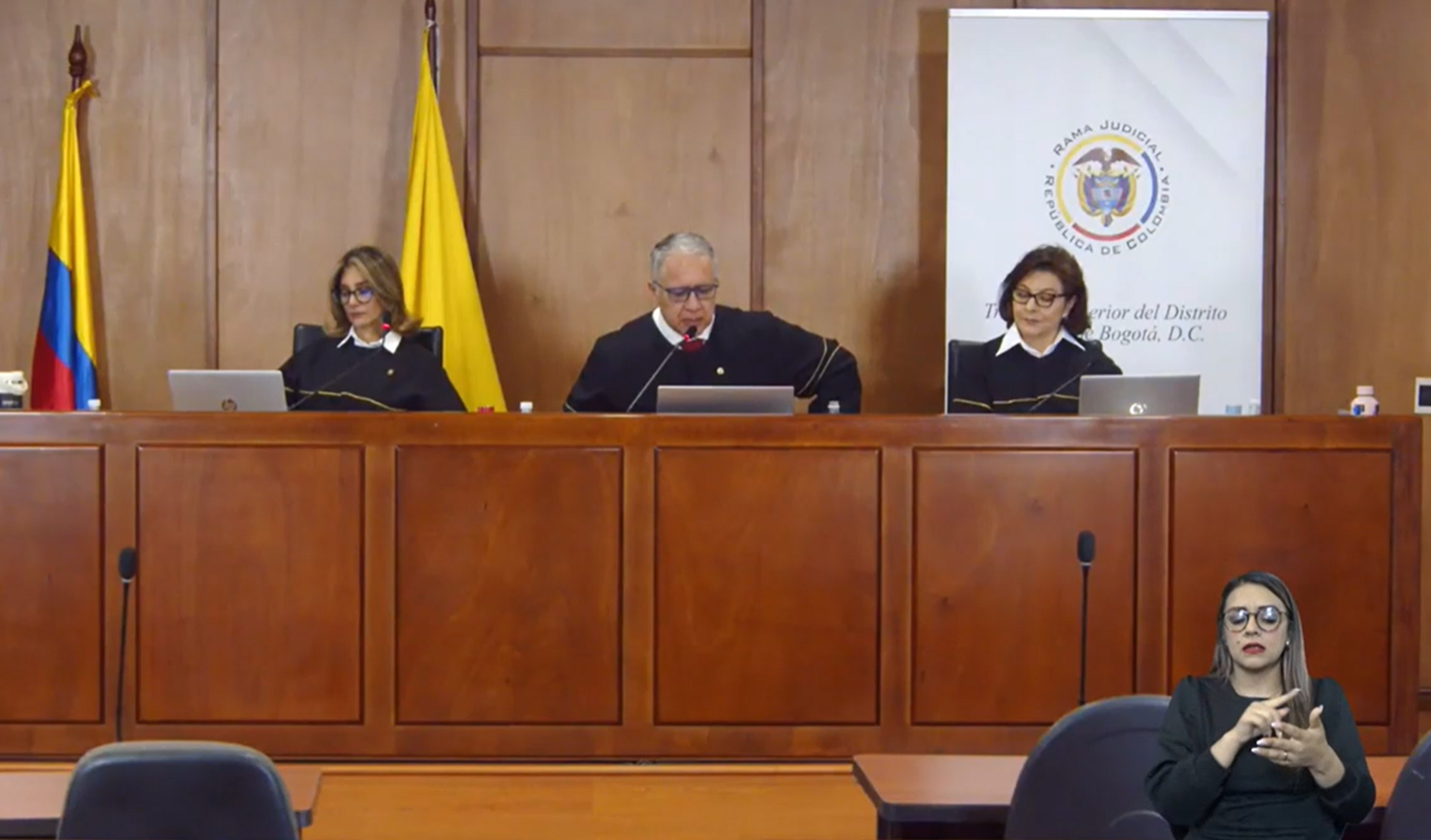 Caso Uribe: sablazos del Tribunal Superior a la Fiscalía por errores en la investigación