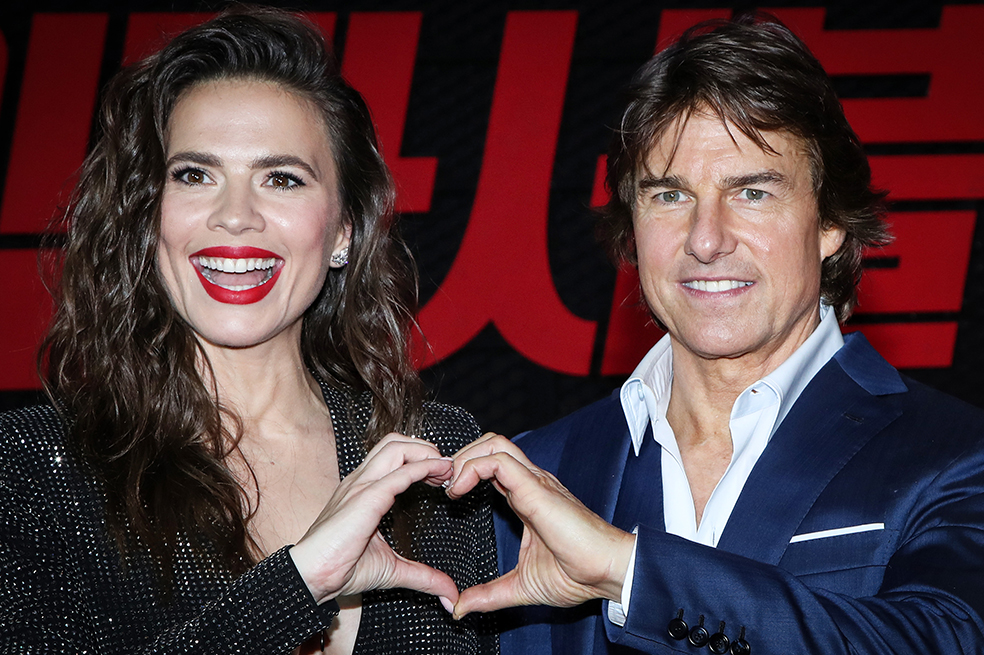 Hayley Atwell y Tom Cruise