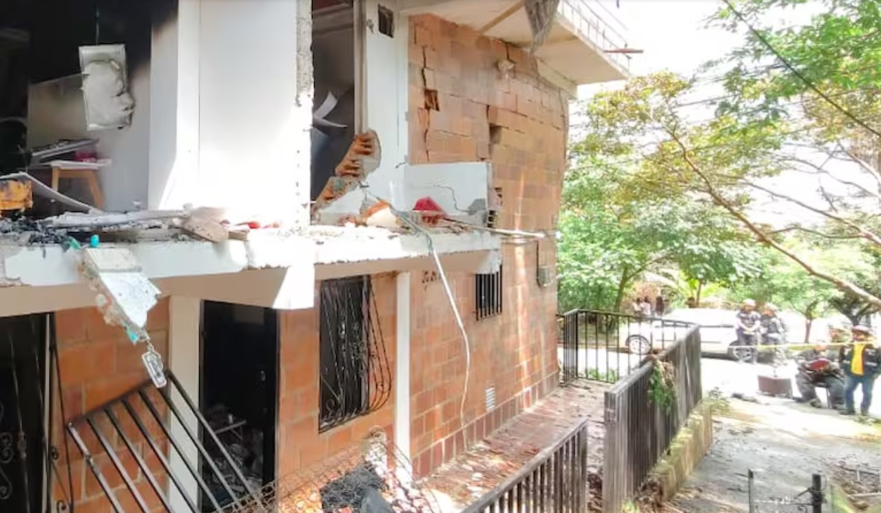 Las afectaciones que dejó grave explosión en Bello; 23 casas resultaron afectadas