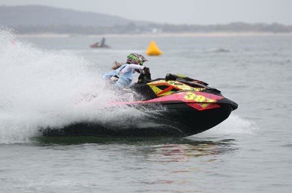 Los motores rugirán en las playas cartageneras