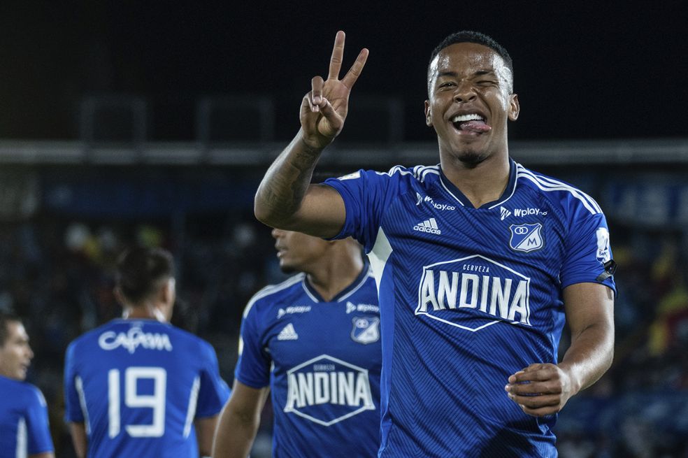 Millonarios se consolidó en los ocho al vencer a Junior, que cada vez está más lejos