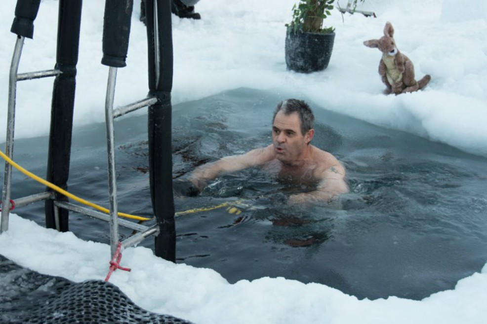 Científicos se dan un baño a 22 grados Celsius bajo cero (video)