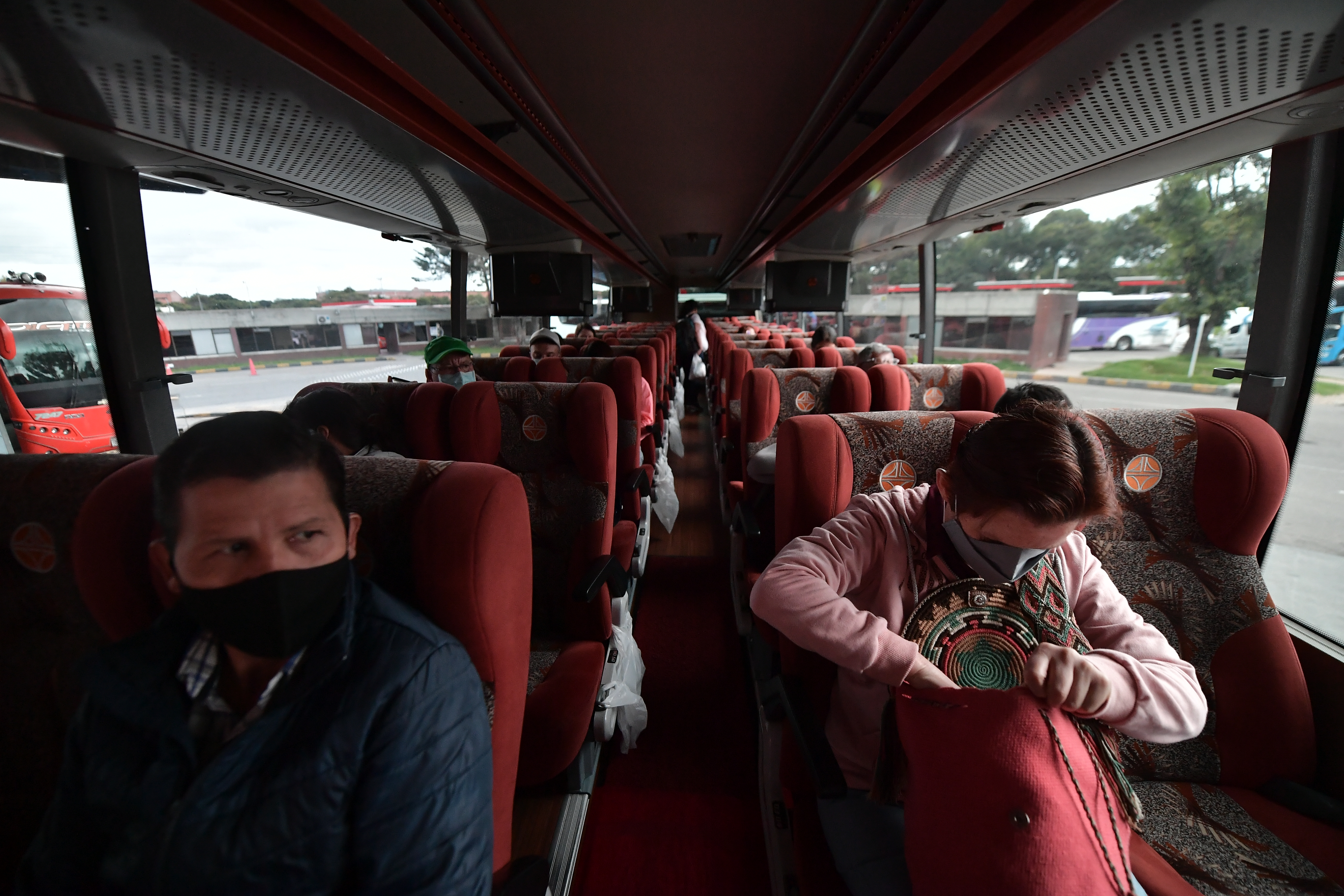¿Las empresas de transporte pueden aumentar precios en temporada decembrina?
