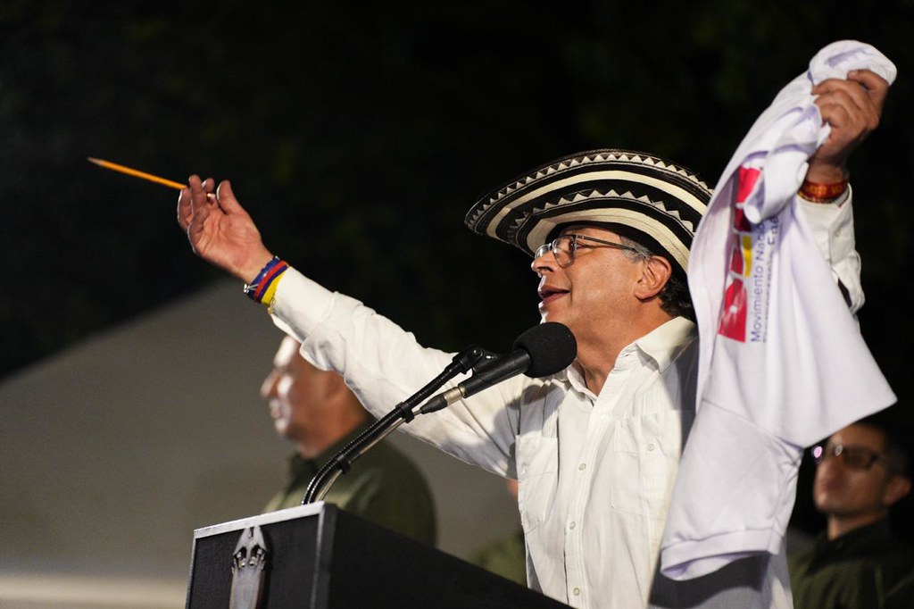 Del sancocho nacional no queda ni el pegao