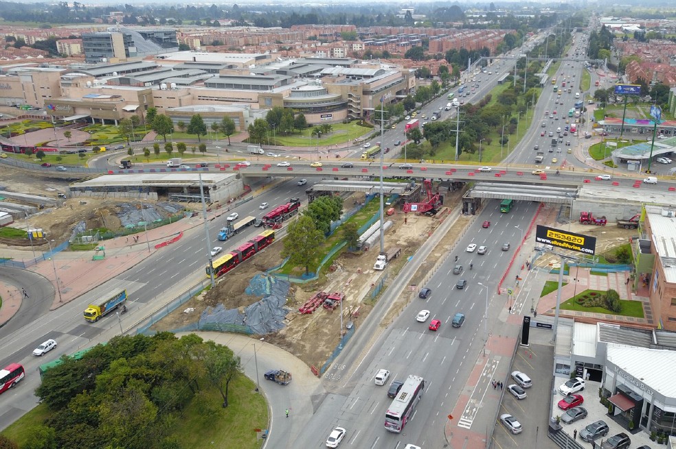“Son obras que están transformando la ciudad”: Enrique Peñalosa