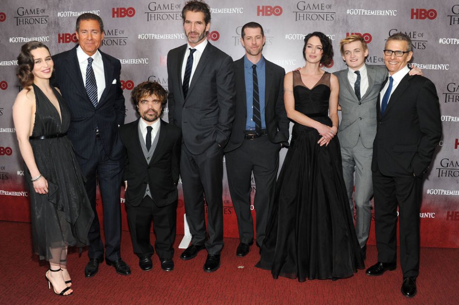 Emilia Clarke, Richard Plepler, Peter Dinklage, David Benioff, D.B. Weiss, Lena Headey, Jack Gleeson y Michael Lombardo en el estreno de "Game Of Thrones" en Nueva York.