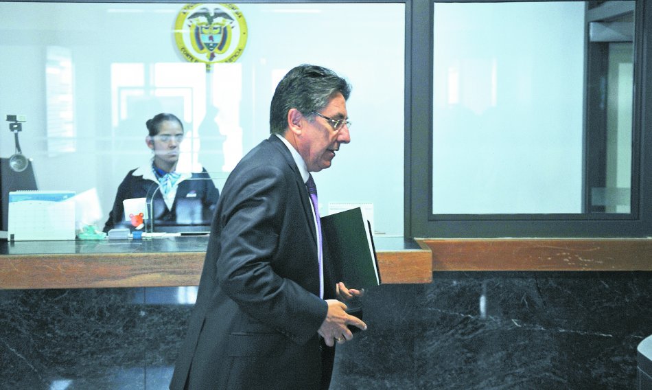 El ajedrez político por la Procuraduría y la Defensoría