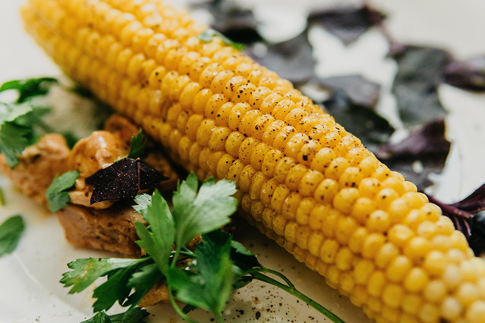Prepara chicharrón de mazorca con tu freidora de aire en 20 minutos