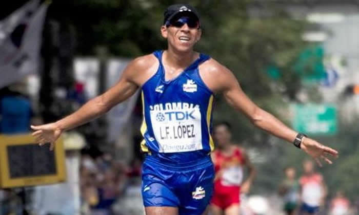 Chen Ding logra el oro en 20 km marcha, colombiano López descalificado