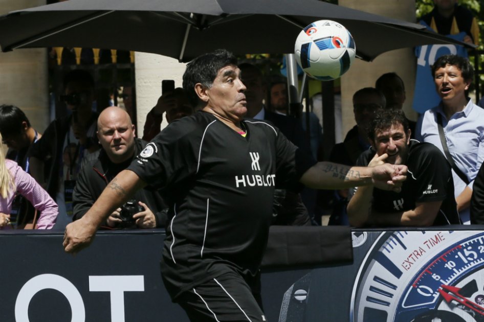«Messi no tiene la personalidad para ser líder»: Diego Maradona