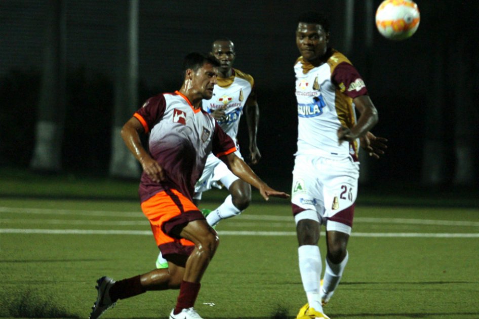 Tolima recibe a Carabobo en Bogotá para seguir en la Sudamericana