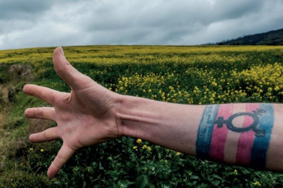 “Esta guerra nos ha impedido amar (nos)”: los estragos del conflicto en los LGBT