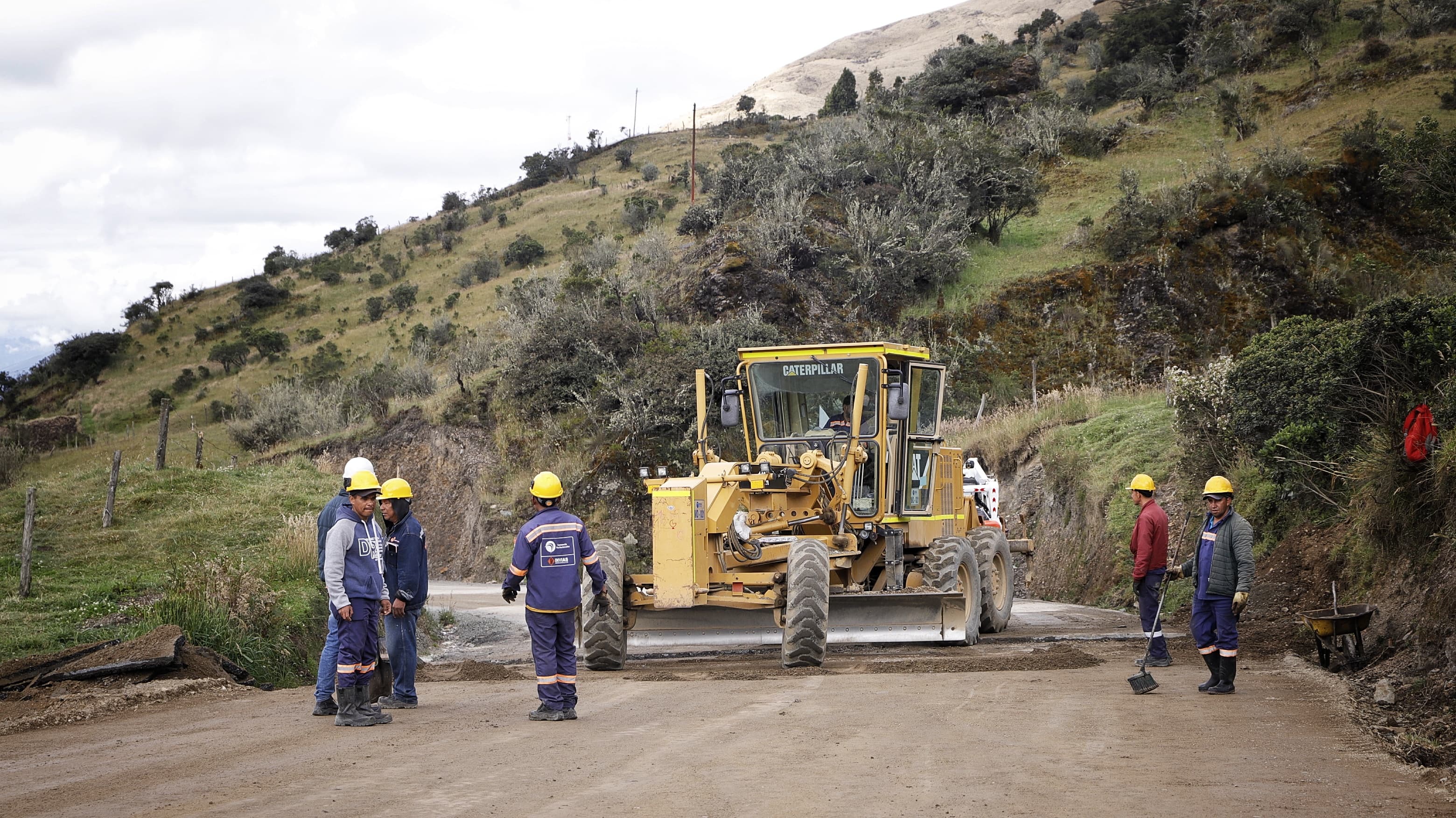 Ruta de los Libertadores: Mintransporte pidió al contratista acelerar las obras