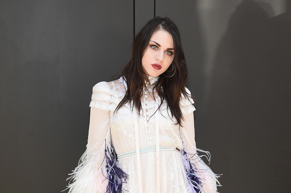 Así luce en 2017 Frances Bean, la hija de Kurt Cobain