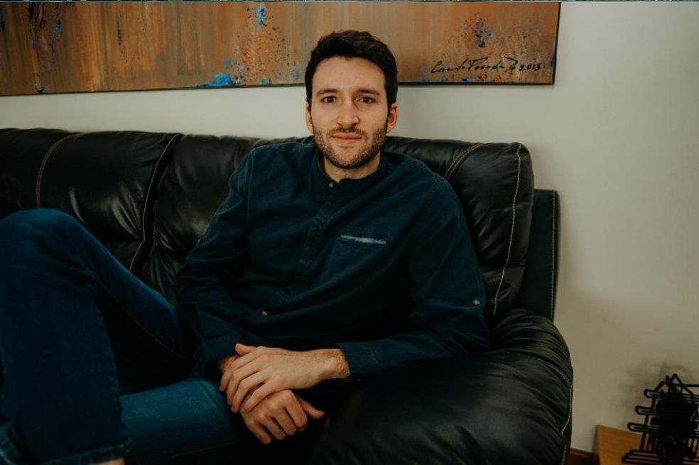 Andrés Obando: “La nostalgia, bien llevada, puede ser una fuente de felicidad”