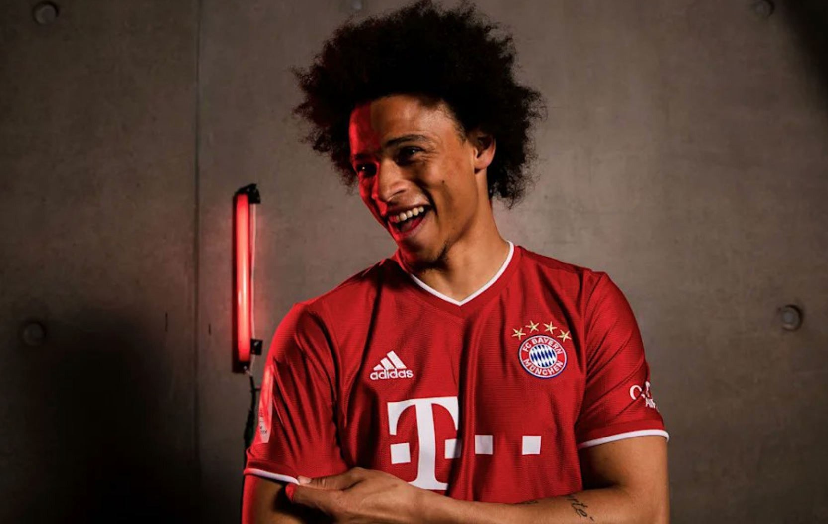 Leroy Sané es nuevo jugador del Bayern Múnich