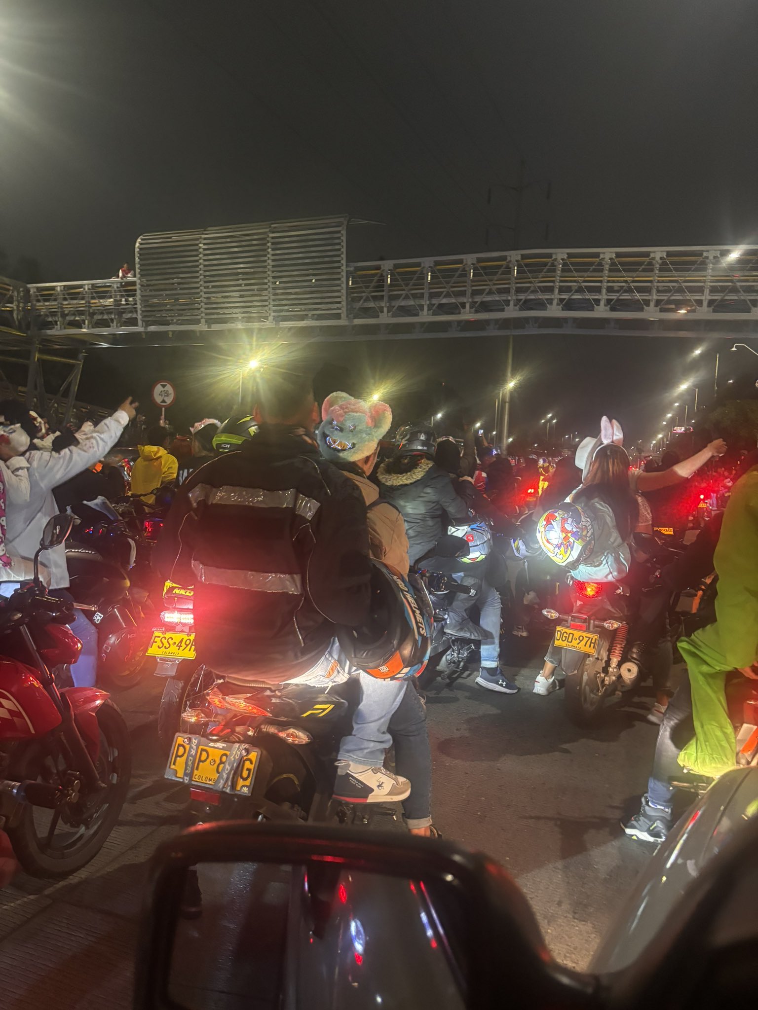 Caravana de moteros en Bogotá terminó con una riña y un fallecido, esto se sabe