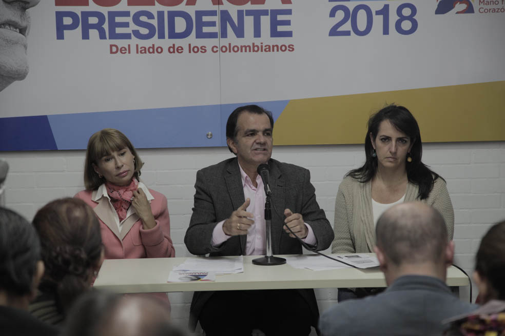 Zuluaga propone consulta en caso San Andrés