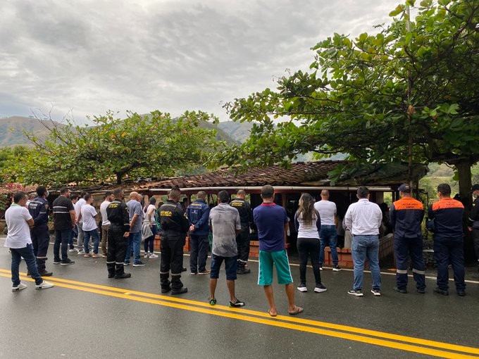 Con un acto simbólico despiden a cuatro desaparecidos en el río Cauca
