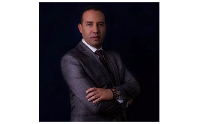 La CCBE advierte acoso judicial contra Víctor Mosquera, abogado de Álvaro Uribe
