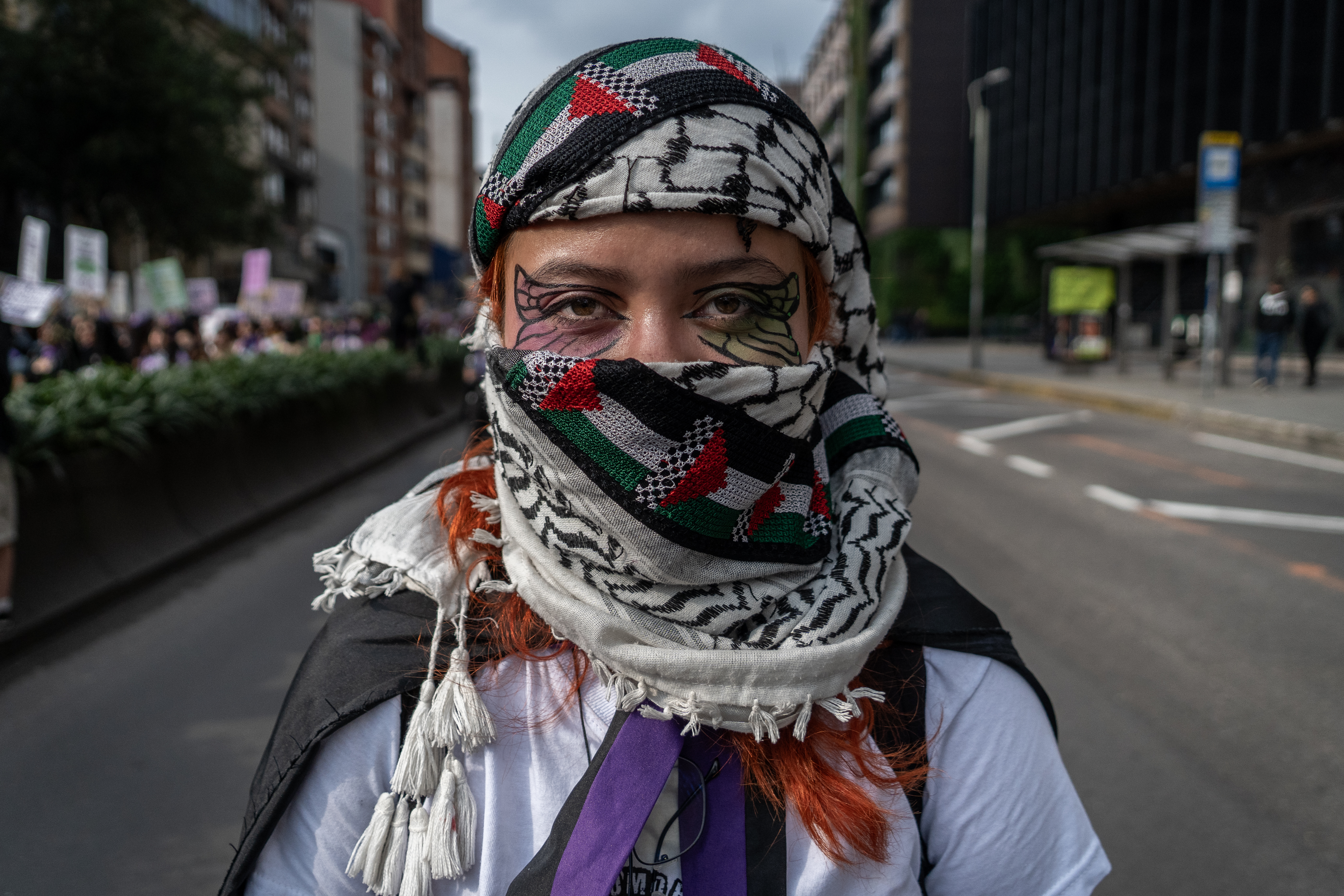 Marchantes que salieron a las calles este este sábado 8 de marzo desde la Calle 45 con carrera Séptima hasta la Plazoleta del Concejo de Bogotá en el marco de la conmemoración del Día Internacional de la Mujer