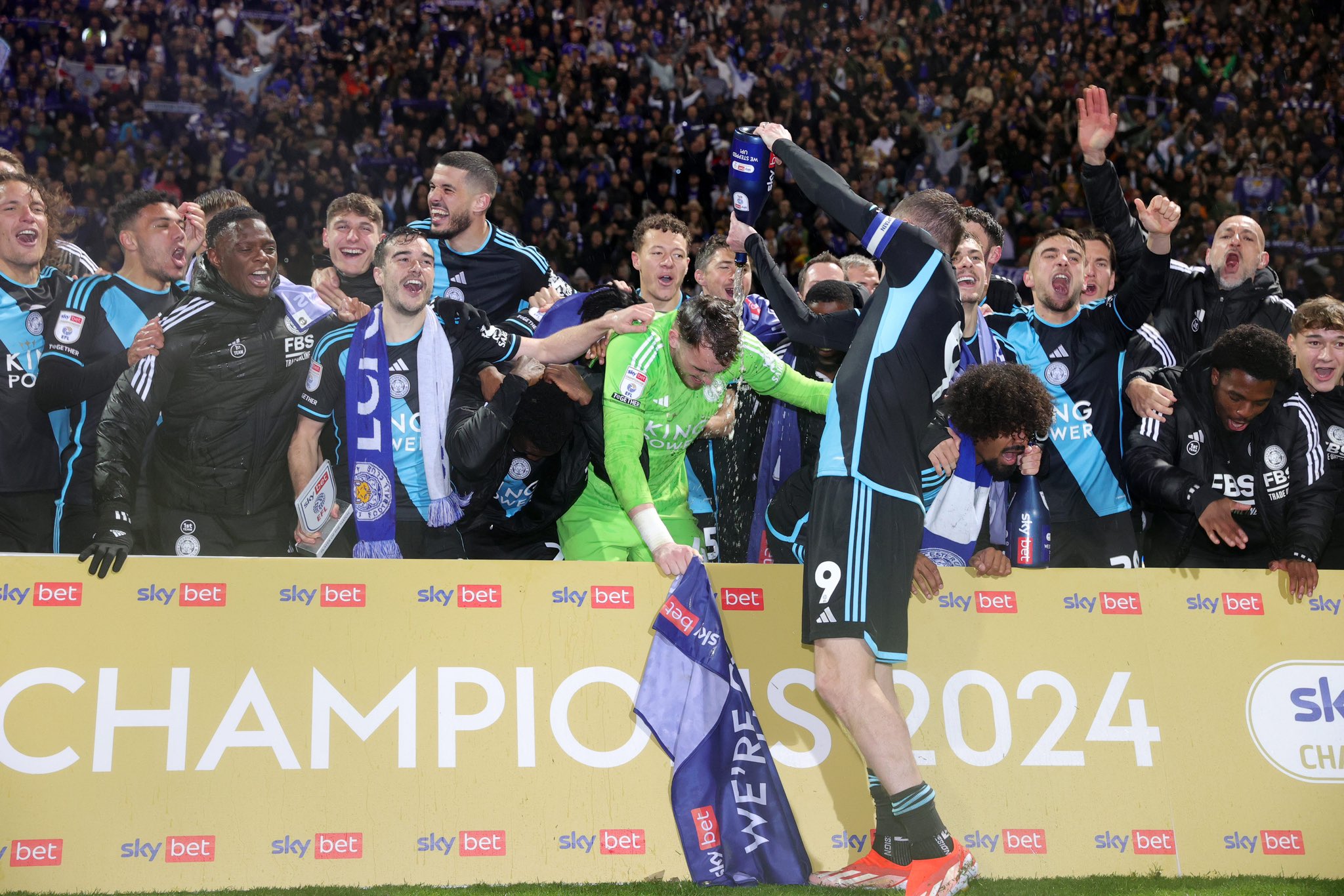 El Leicester City renace de sus cenizas con su regreso a la Premier League