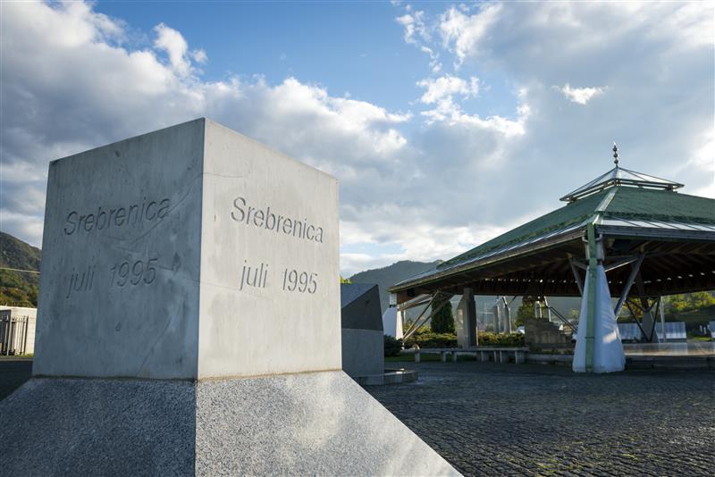 Cierran temporalmente un centro memorial en Bosnia por falta de seguridad