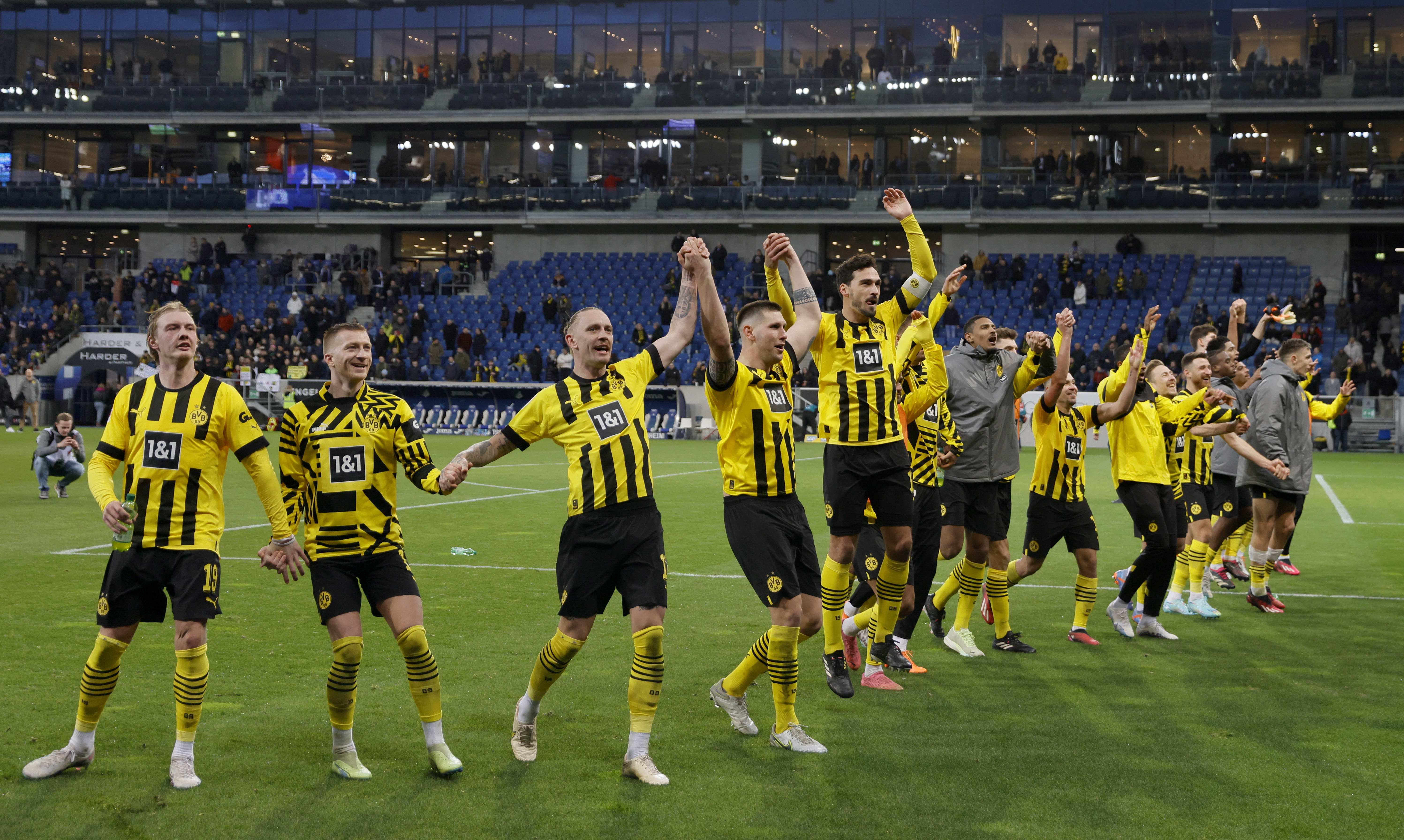 Bundesliga: Borussia Dortmund derrotó a Hoffenheim y es líder provisional