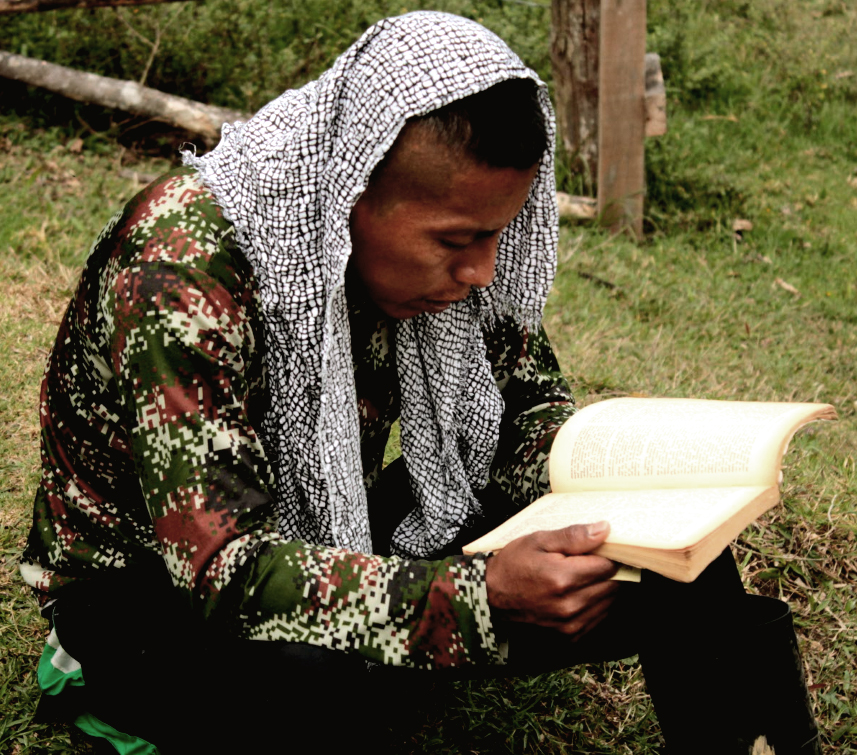 Cartas de amor en un campamento guerrillero
