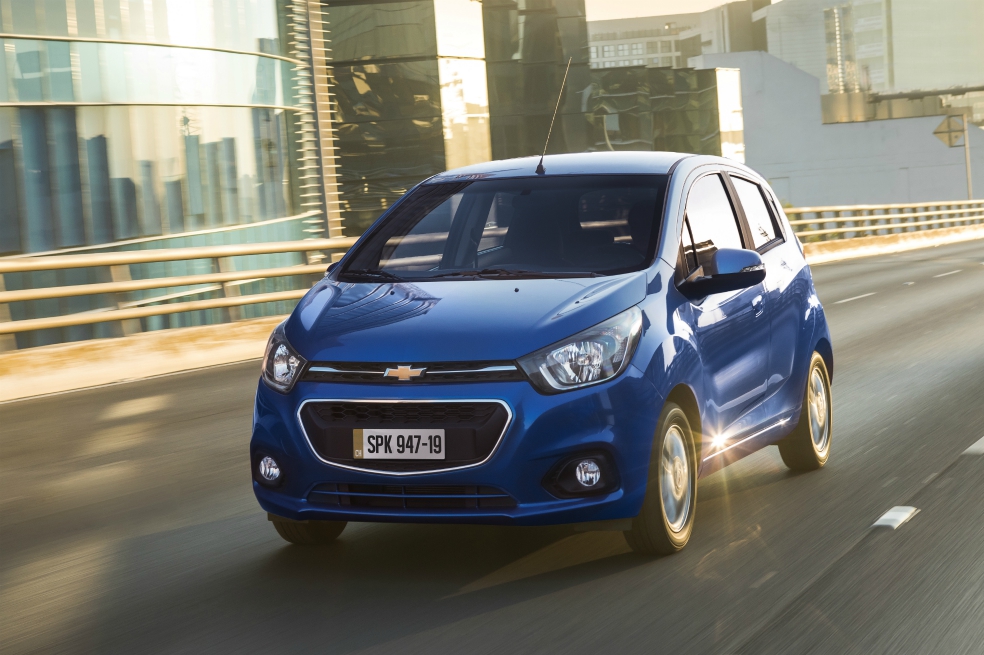 Chevrolet Spark GTCortesíaFueron catorce años en los que Chevrolet dominó el mercado nacional con uno de sus hijos más preciados: el Spark Life. Un vehículo que desde su nacimiento se convirtió en un best seller. Las más de 134.000 unidades vendidas dan fe de su éxito. Bajo esa línea de estar en constante renovación y por la exigencia del cliente nació el Spark GT, que pieza a pieza se sigue ensamblando en la planta de GM Colmotores, en Bogotá.