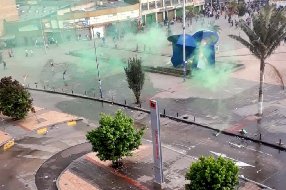 Por manifestaciones, Transmilenio cierra estaciones del centro de la ciudad