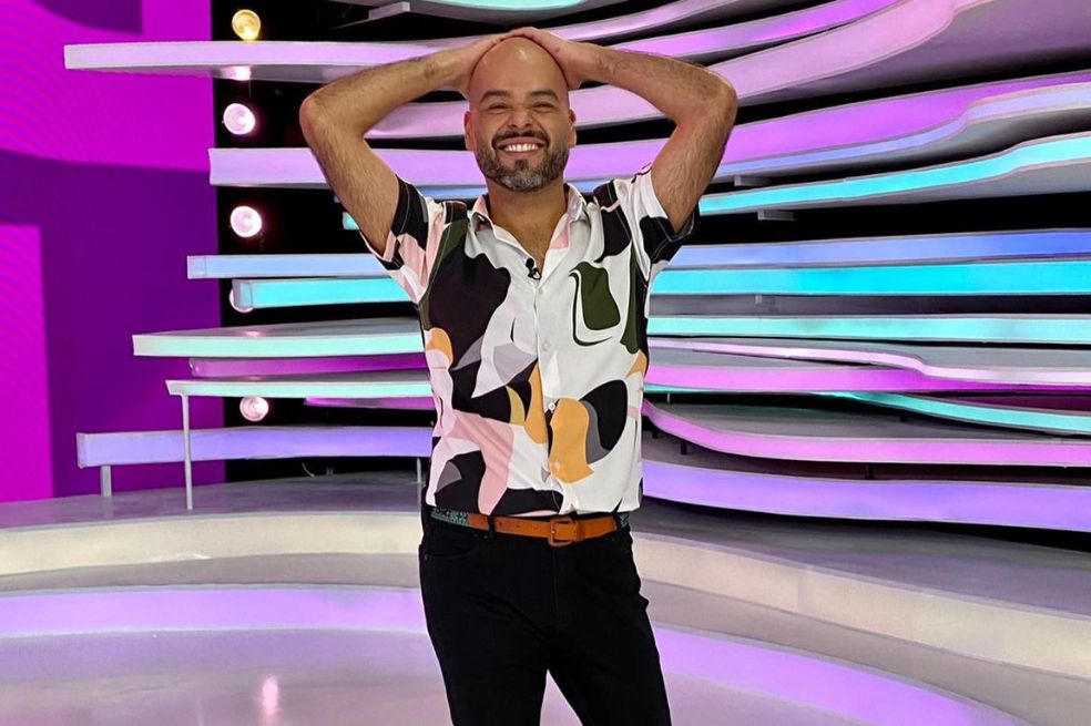 Carlos Vargas, presentador de ‘La Red’, presentó a su “sugar daddy”