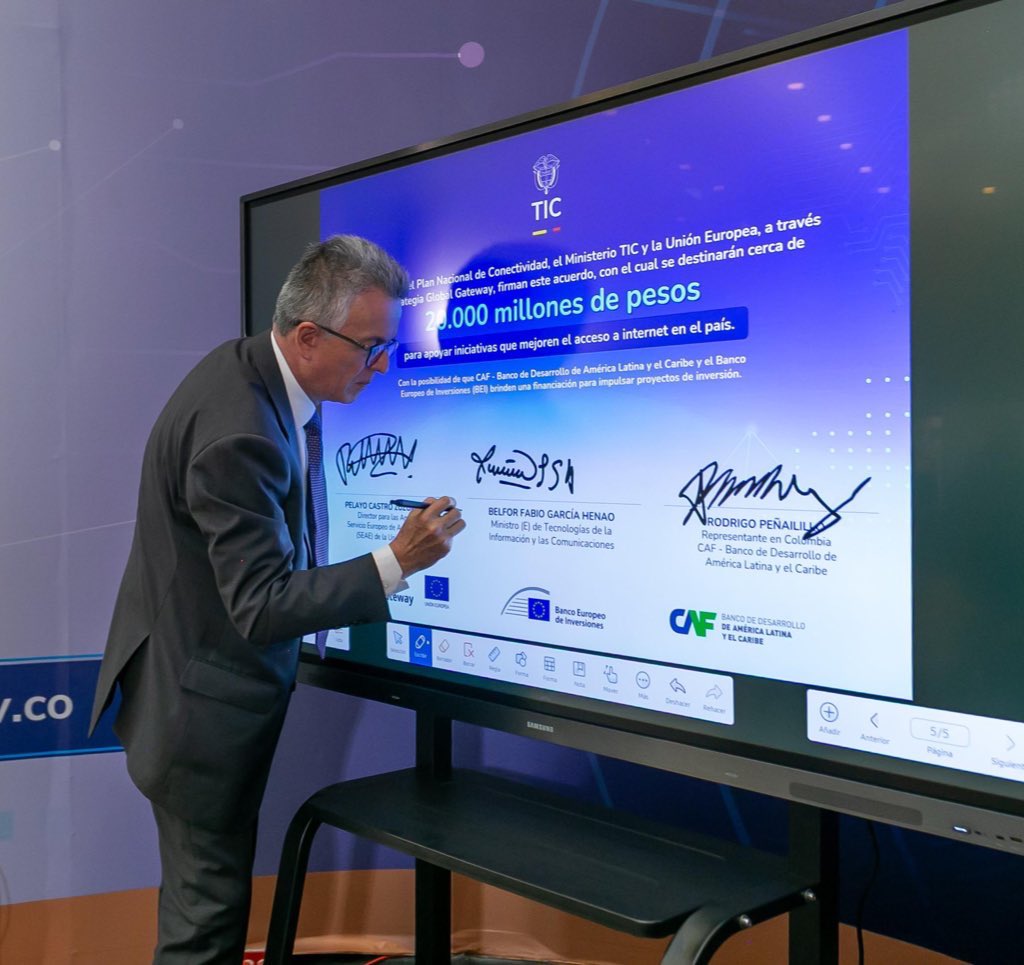La conectividad en las regiones tendrá el apoyo de la Unión Europea y CAF