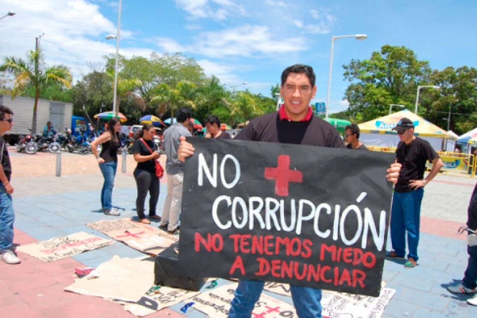 Proponen mesa de diálogo paralela a La Habana para desmovilizar corruptos