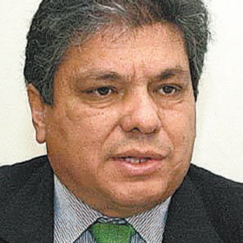 Gobierno aceptó la renuncia del presidente del Fondo Nacional del Ahorro