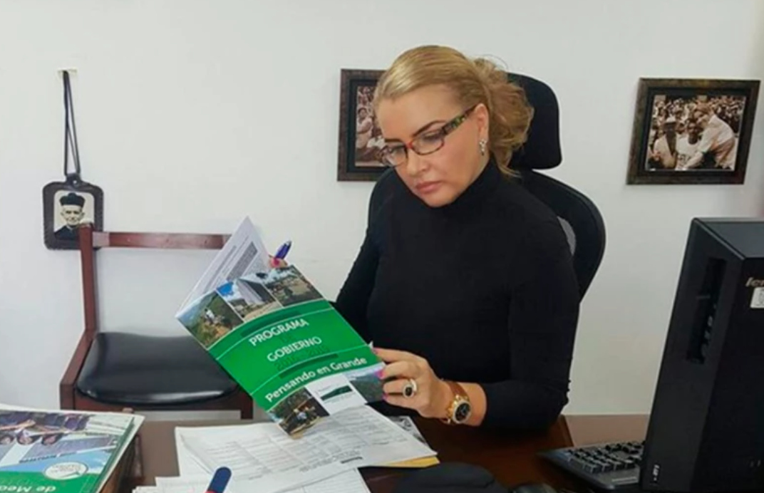 “Uribe y ‘Fico’ son responsables de lo que pasa hoy en Medellín”,  Liliana Rendón