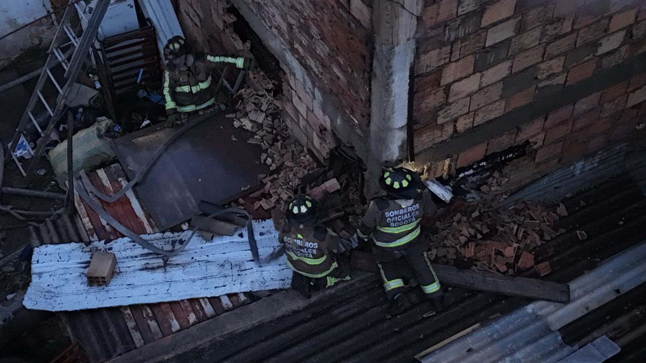 Bomberos controlaron incendio estructural en la localidad de Usme