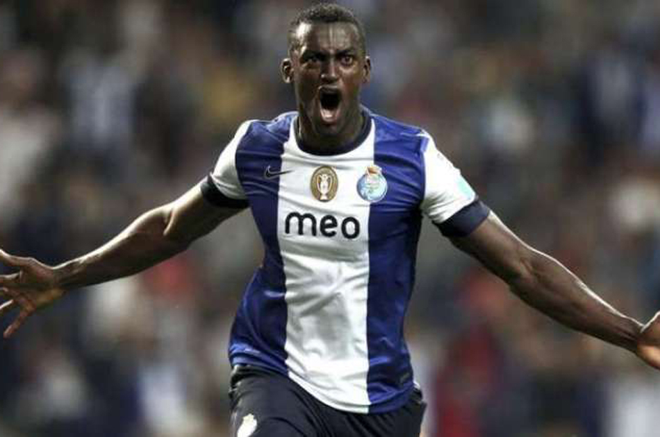 Jackson Martínez es pretendido por Manchester United