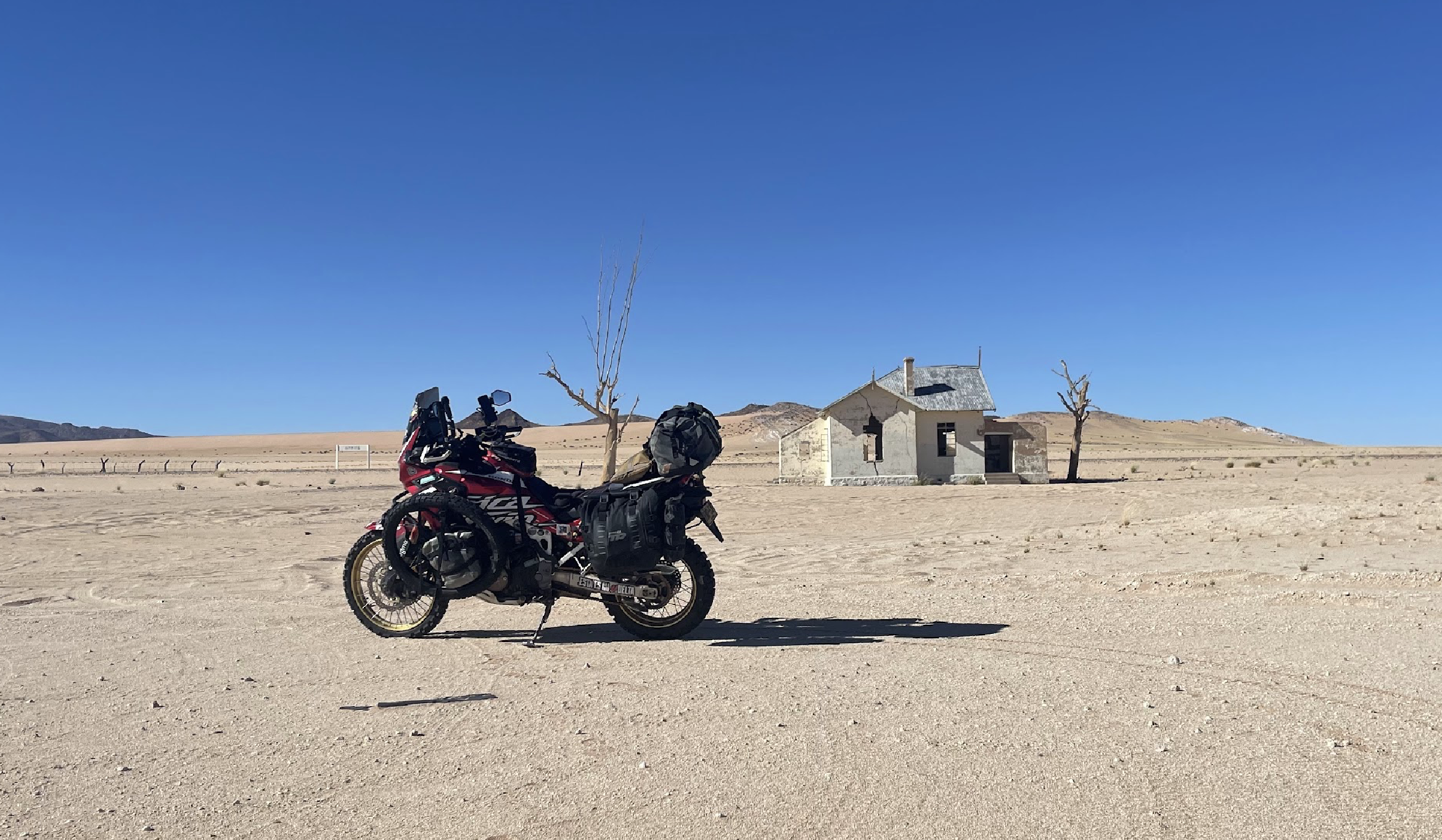 Moto de Daniel en África
