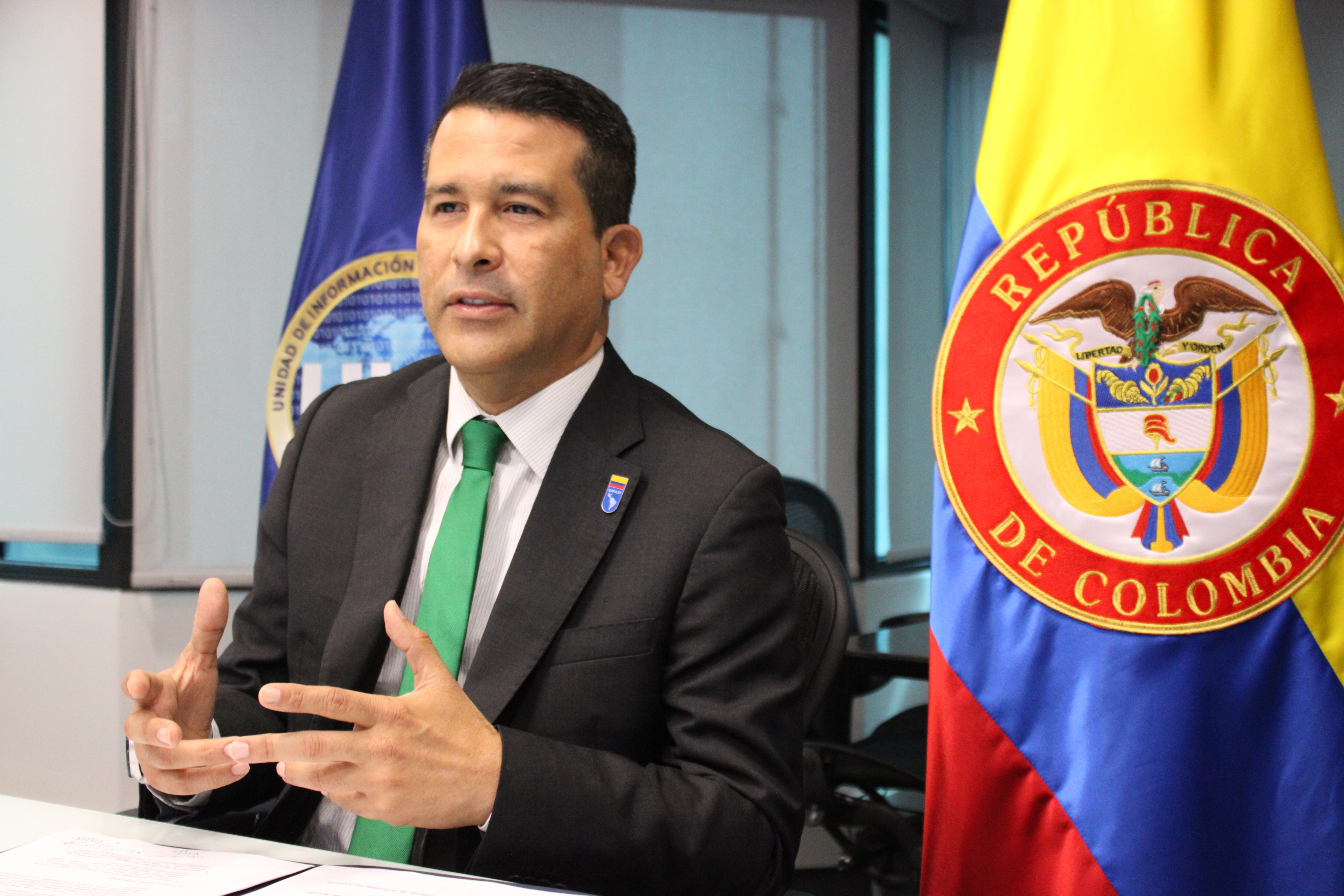 Juzgado de Bucaramanga ordenó el arresto del director de la DIAN, Luis Eduardo Llinás