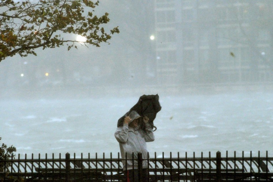 Sandy se convirtió en tormenta tropical