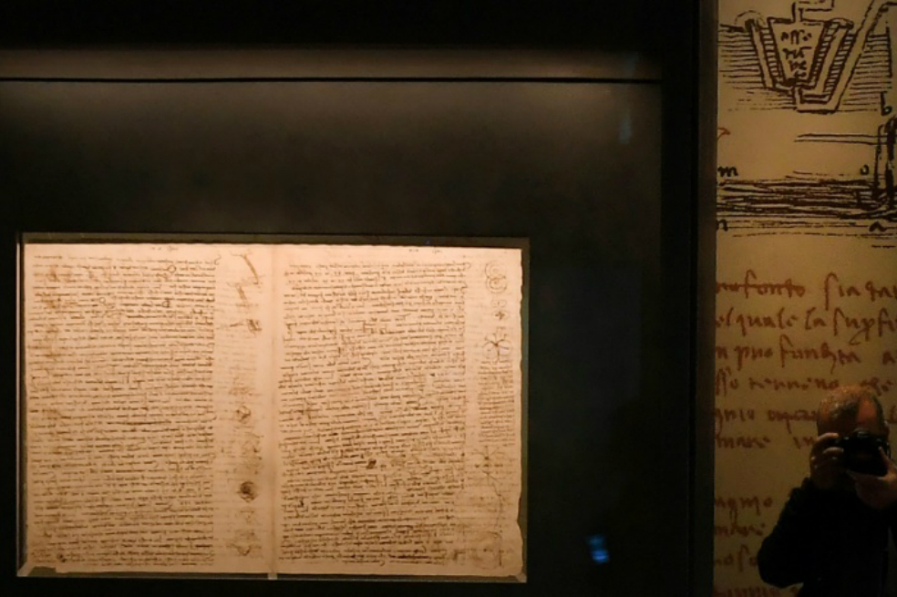 Con exposición del Código Leiscester de Leonardo Da Vinci, Florencia celebra 500 años de su muerte