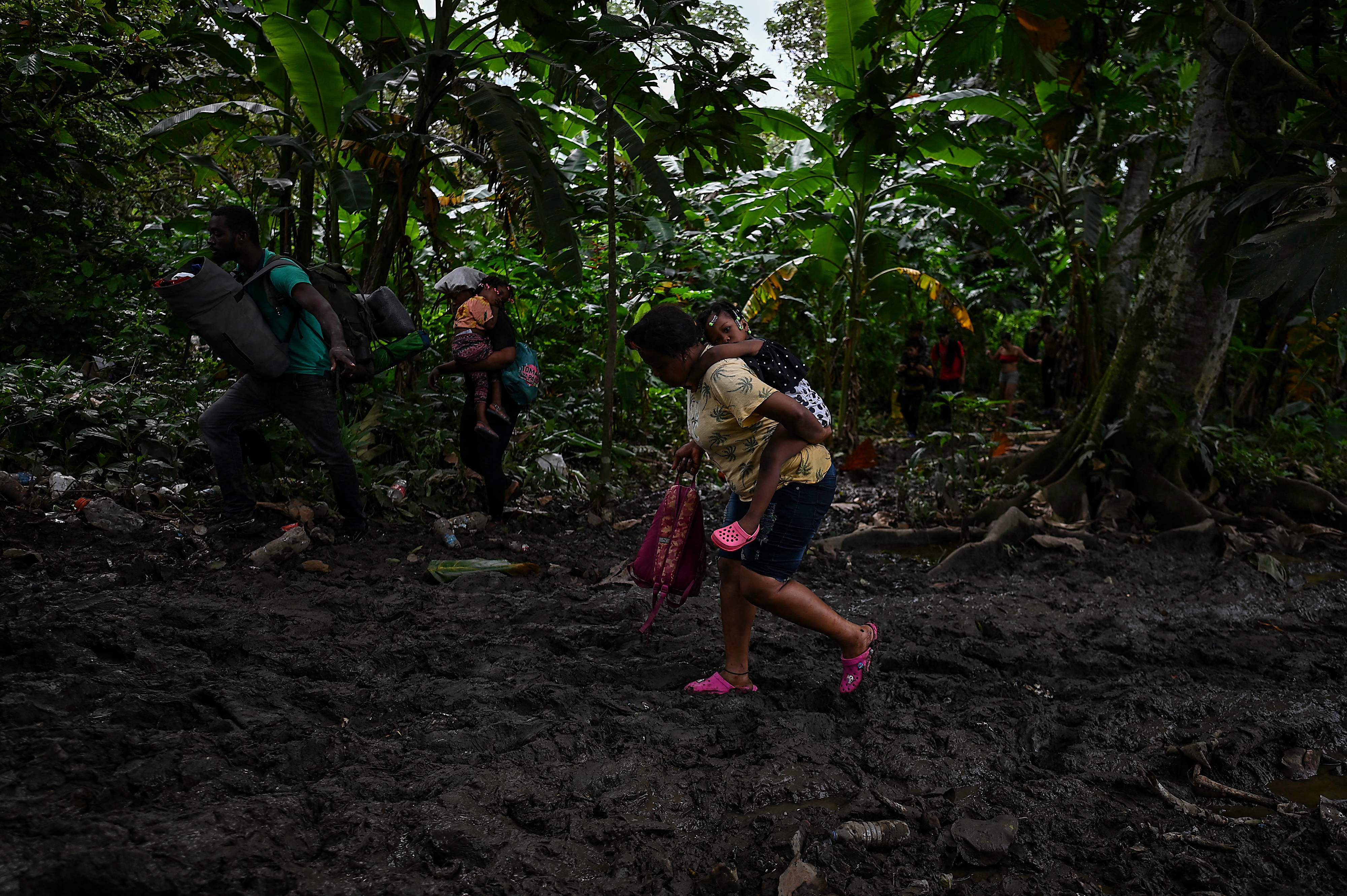 Niños Migrantes en el Darién