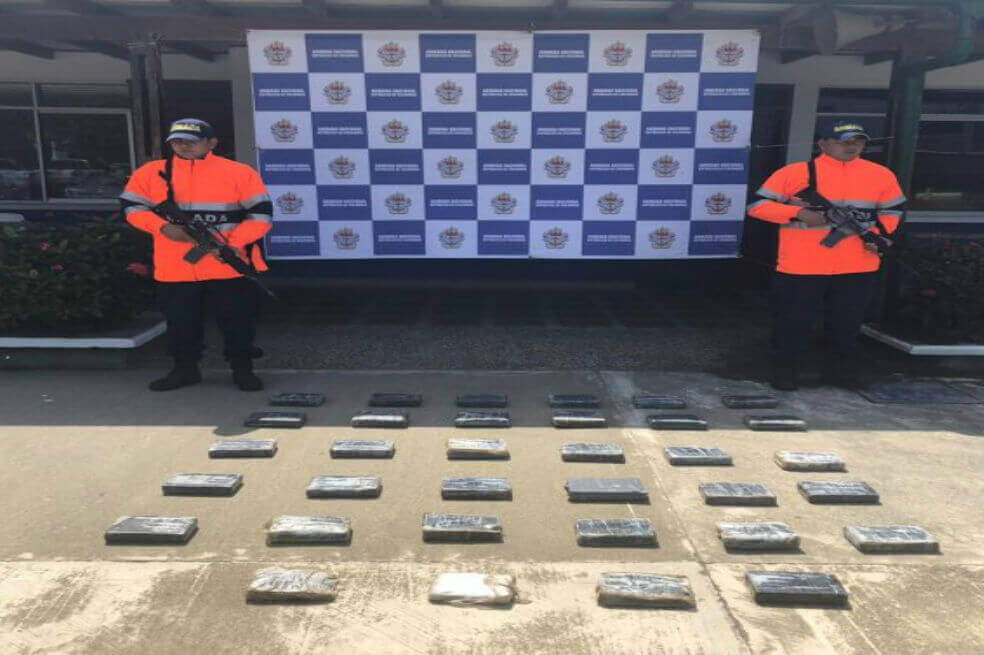 Armada Nacional confirmó la incautación de más de 30 kilos de cocaína en Antioquia