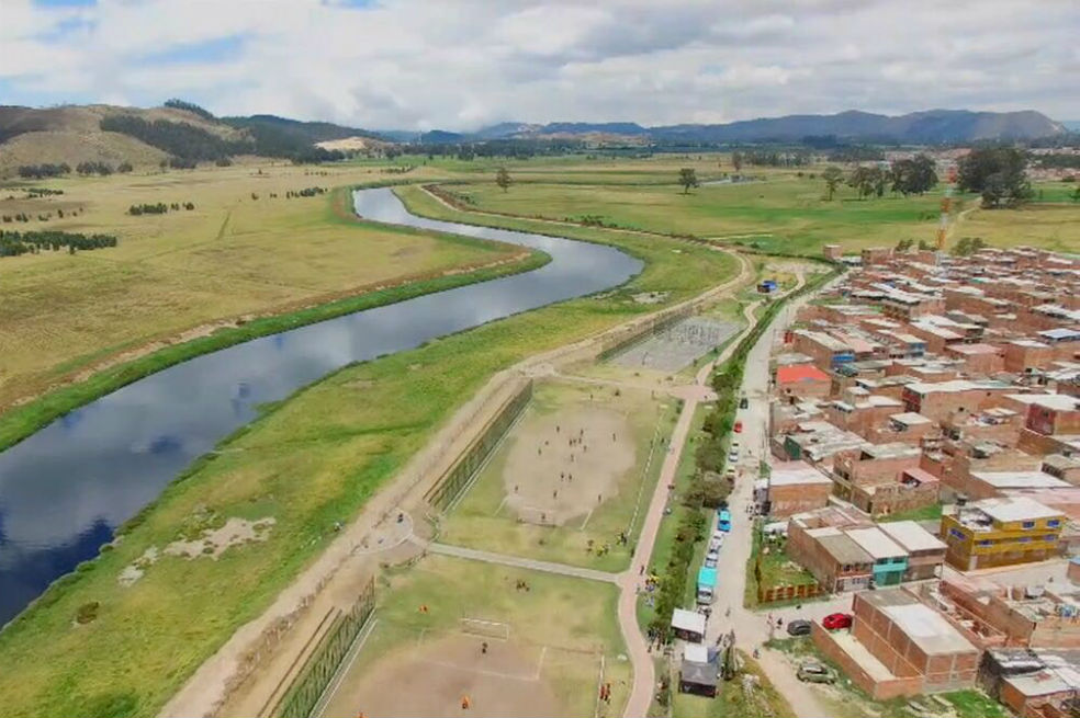 Río Bogotá recupera su capacidad para transportar agua en la cuenca media