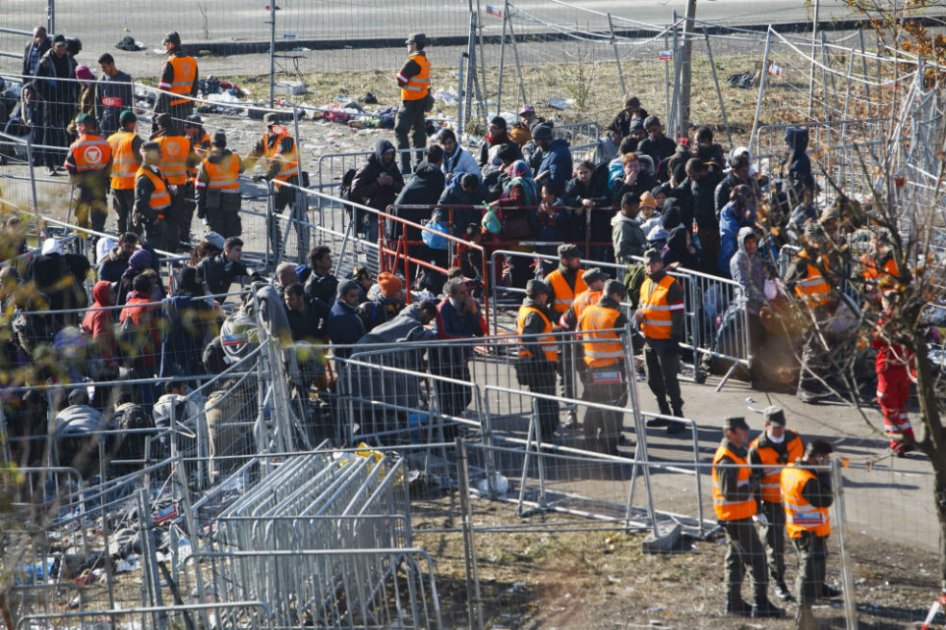 Macedonia cierra la frontera y no deja pasar a ningún refugiado
