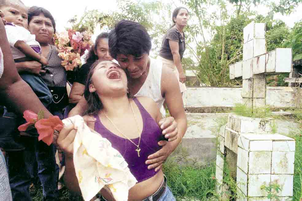 Aumenta riesgo de violencia sexual contra mujeres por parte de grupos ilegales