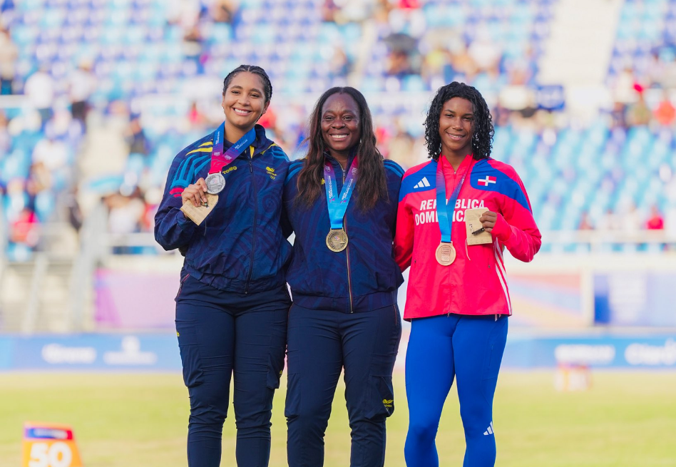 Flor Denis Ruíz brilló con oro y récord en los Centroamericanos 2026: doblete en jabalina