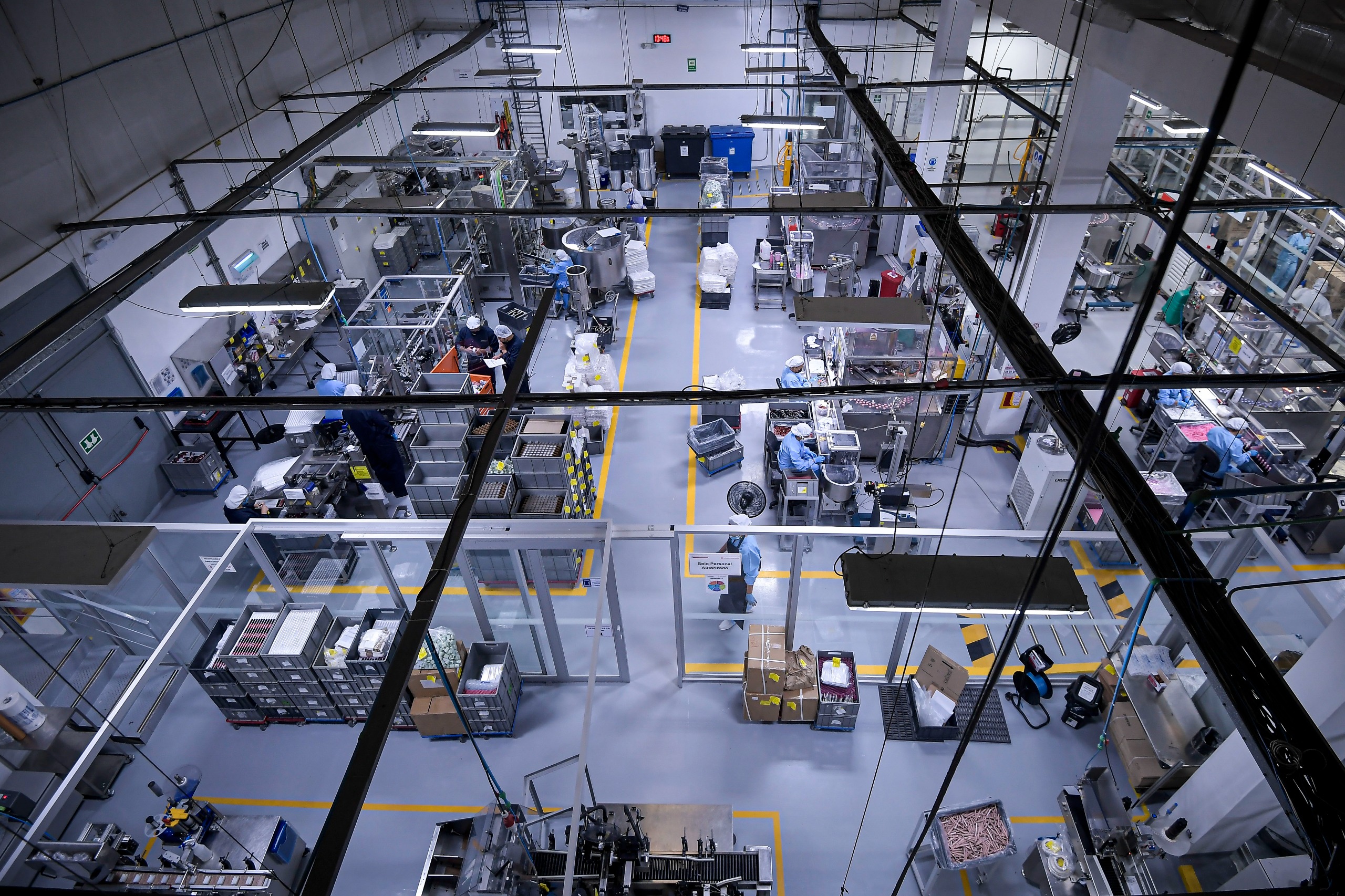 Confianza de los comerciantes baja y la de industriales sube: esta es la razón